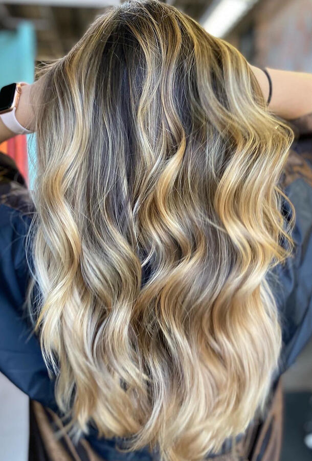 Euless balayage specialist, Euless hairstylist, Bedford balayage specialist, Bedford hairstylist, blonde specialist, blonde highlights